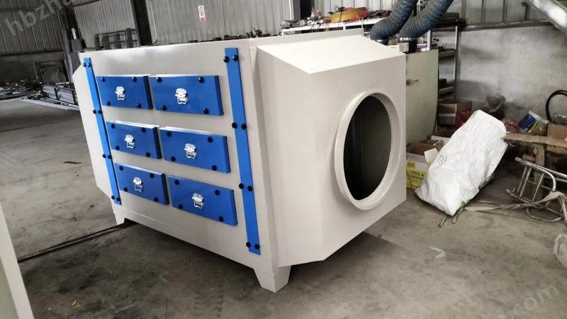 烧烤店油烟净化器材质选择：关键因素与注意事项**